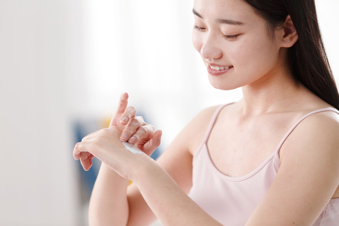 冬季保濕大作戰！身體乳這樣選，遠離乾燥、粗糙、癢癢肌