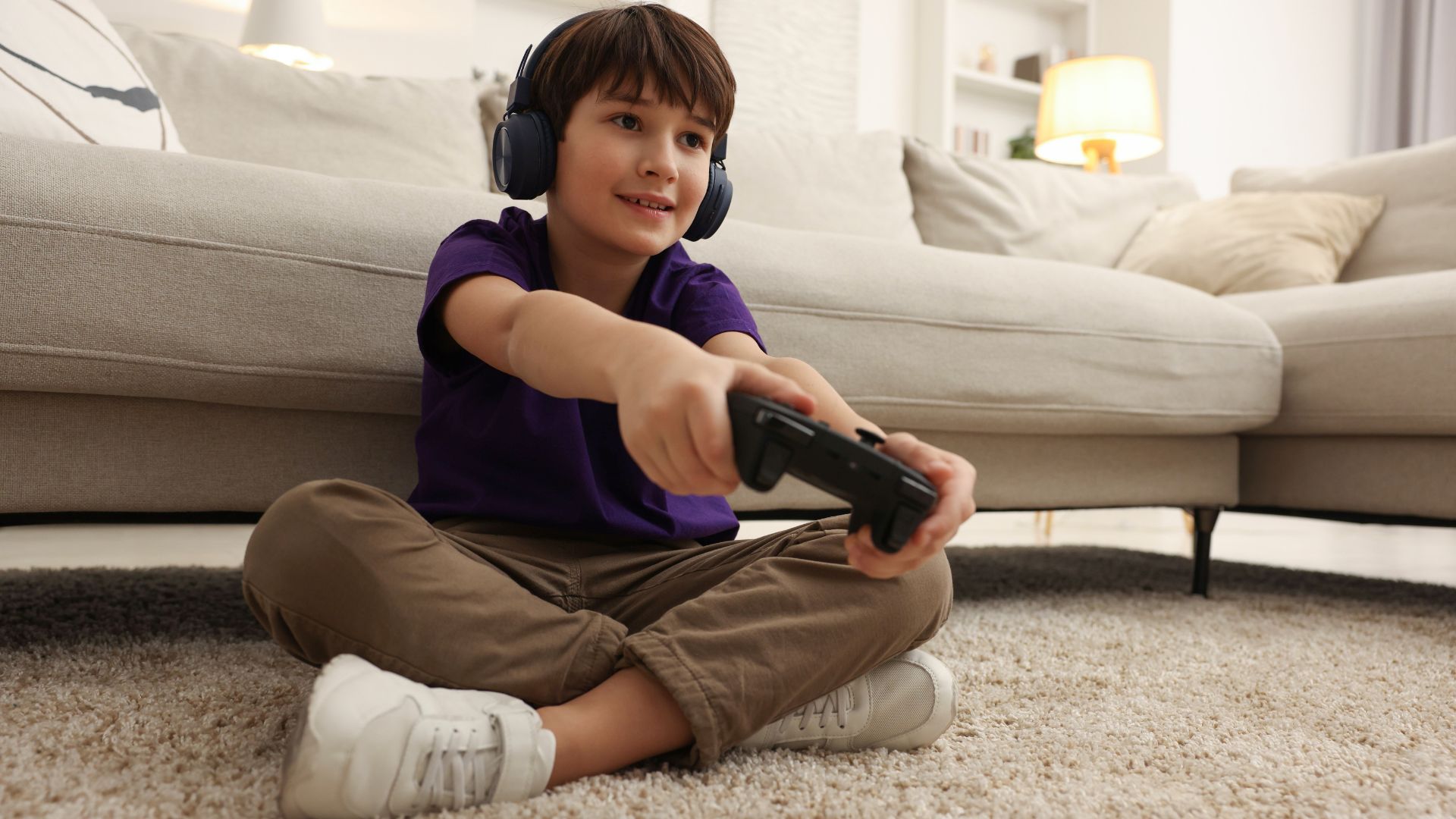 Switch 2 vs Steam Deck